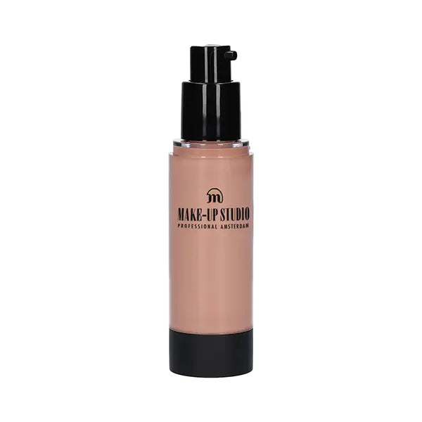 Studio Makeup Foundation Beige 02